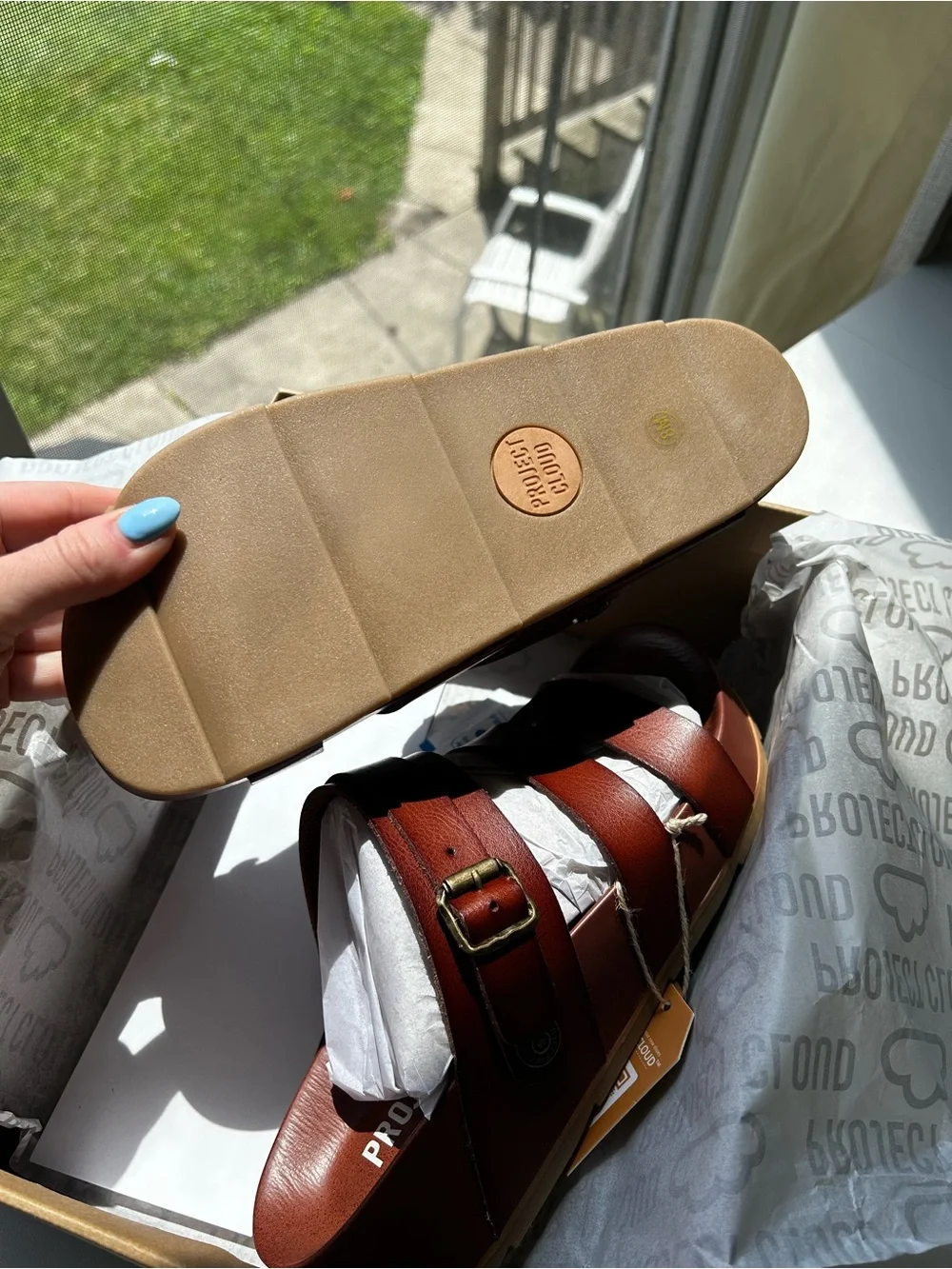 BRAND NEW IN BOX PROJECT CLOUD SIZE 8 brown Eco-Leather Platform Sandals